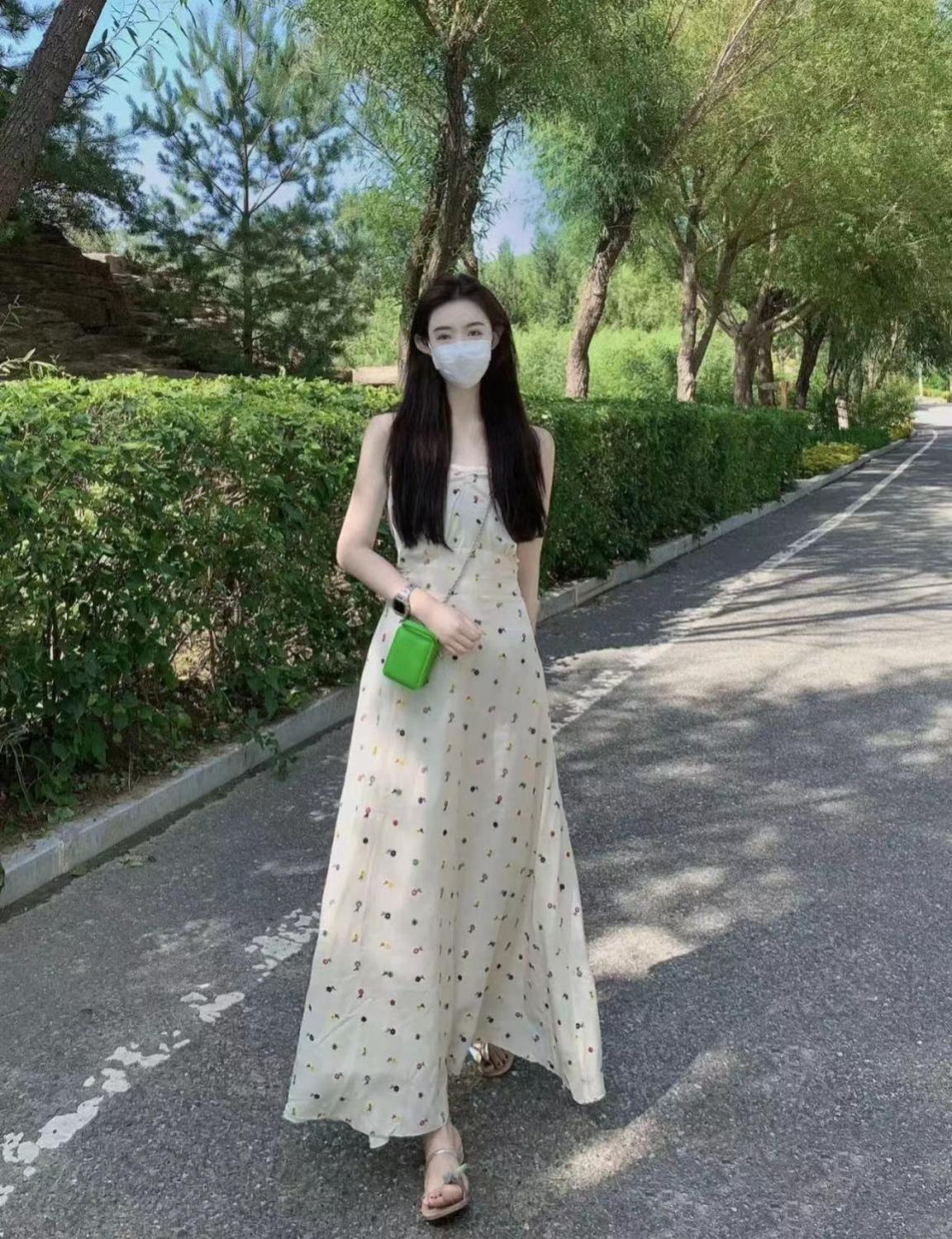甜甜夏日穿搭来袭